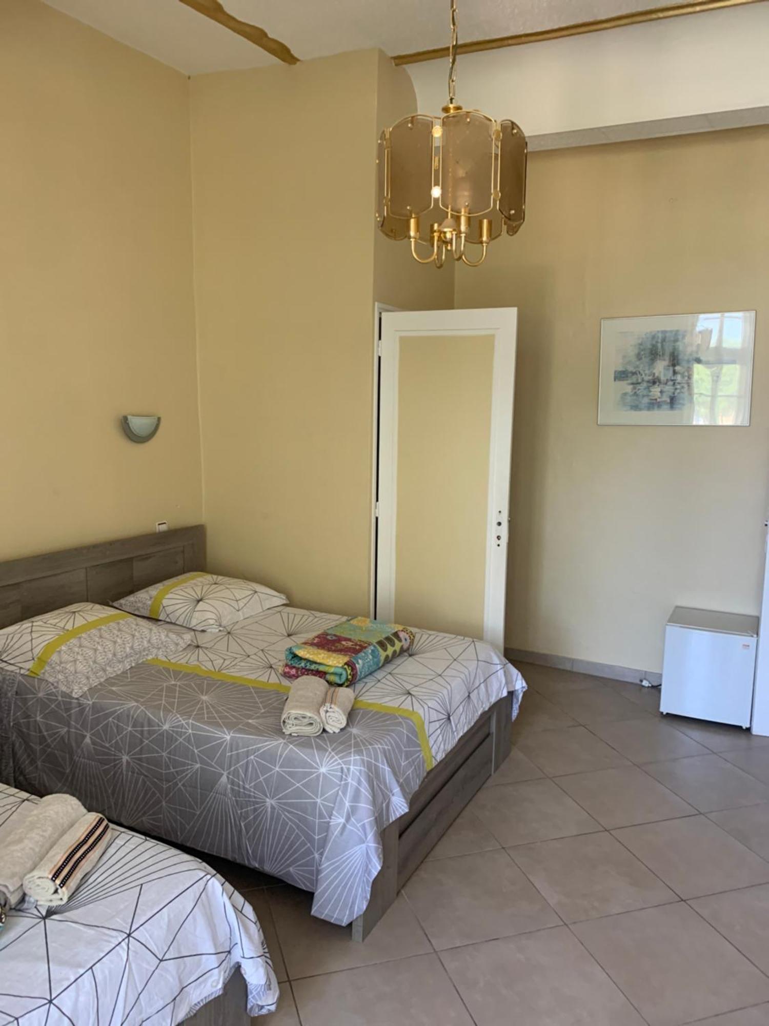 Hotel A Agde La Galiote Buitenkant foto