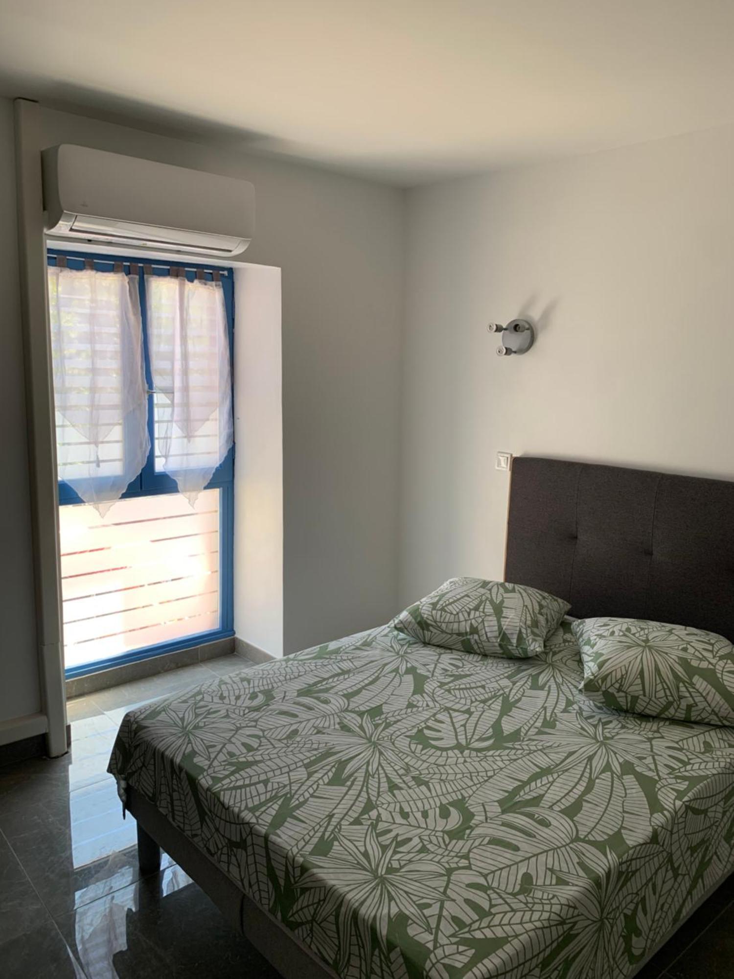 Hotel A Agde La Galiote Buitenkant foto